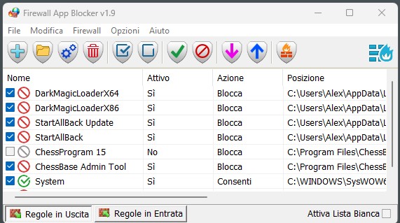 L'interfaccia di Firewall App Blocker che mostra le applicazioni bloccate e system sbloccato