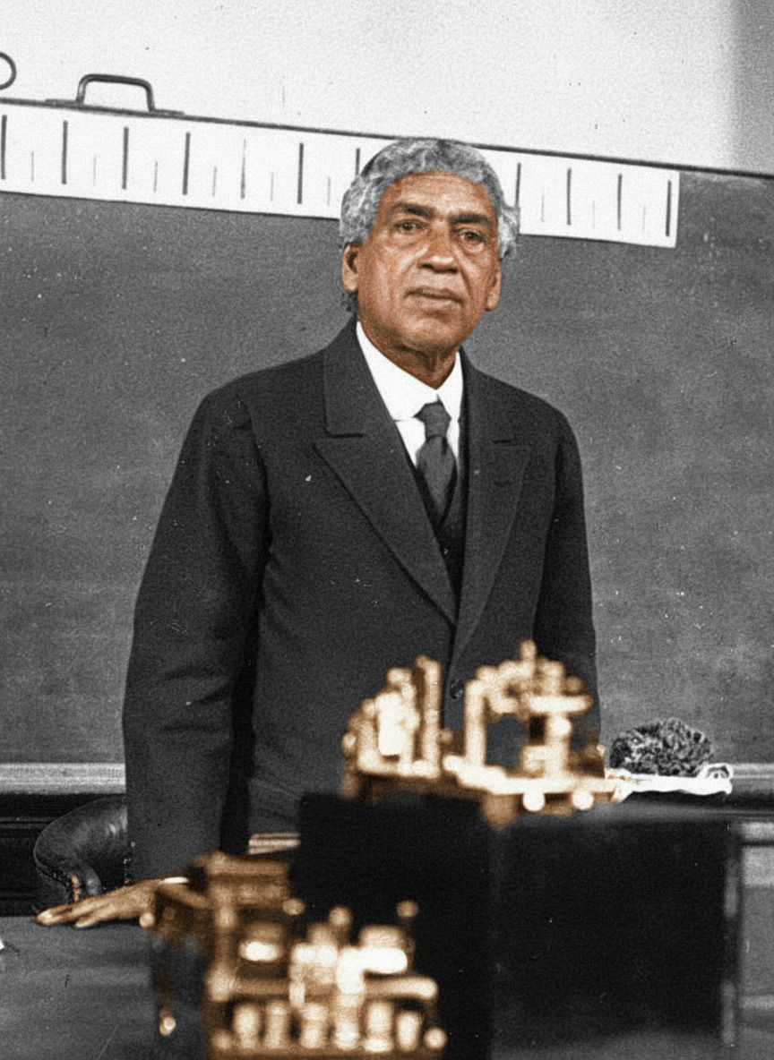 Jagadish Chandra Bose nel 1895 a Calcutta dimostra la trasmissione wireless facendo suonare una campanella a distanza attraverso pareti usando onde elettromagnetiche millimetriche