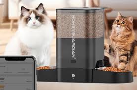 I migliori alimentatori (dispenser) smart per gatti e cani (PetKit, Xiaomi) 2025
