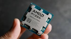 Recensione del processore AMD Ryzen 9 9950X (2025)